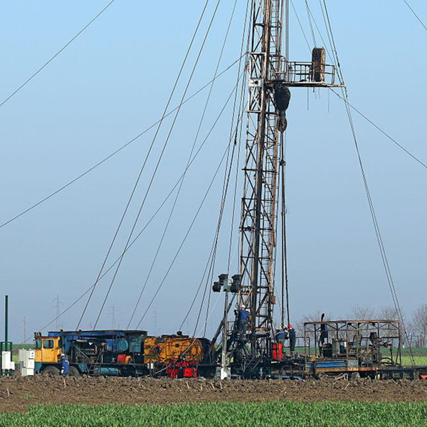 The role of sodium carboxymethyl cellulose CMC-HVT in oil drilling