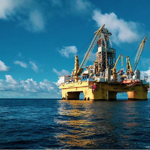 What temperature resistance is required for Polyanionic Cellulose in drilling operations?